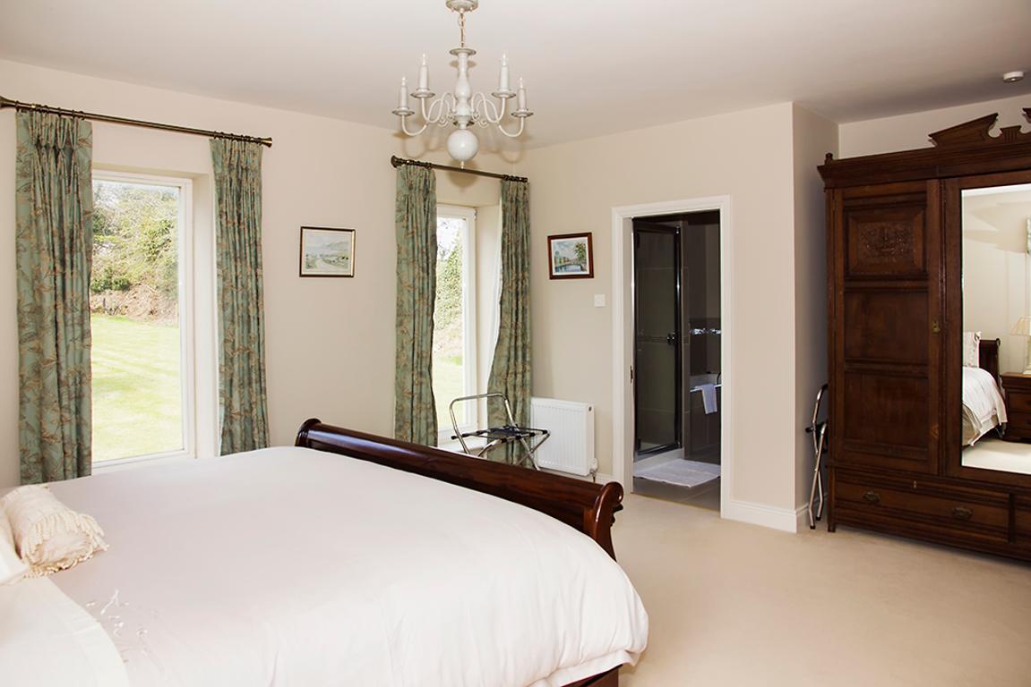Ballinclea House Bed And Breakfast Brittas Bay Bagian luar foto